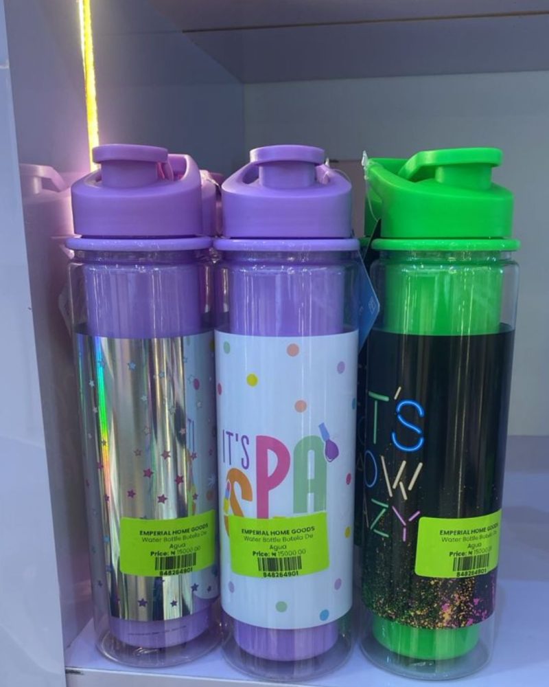 Water Bottle Botella de Agua