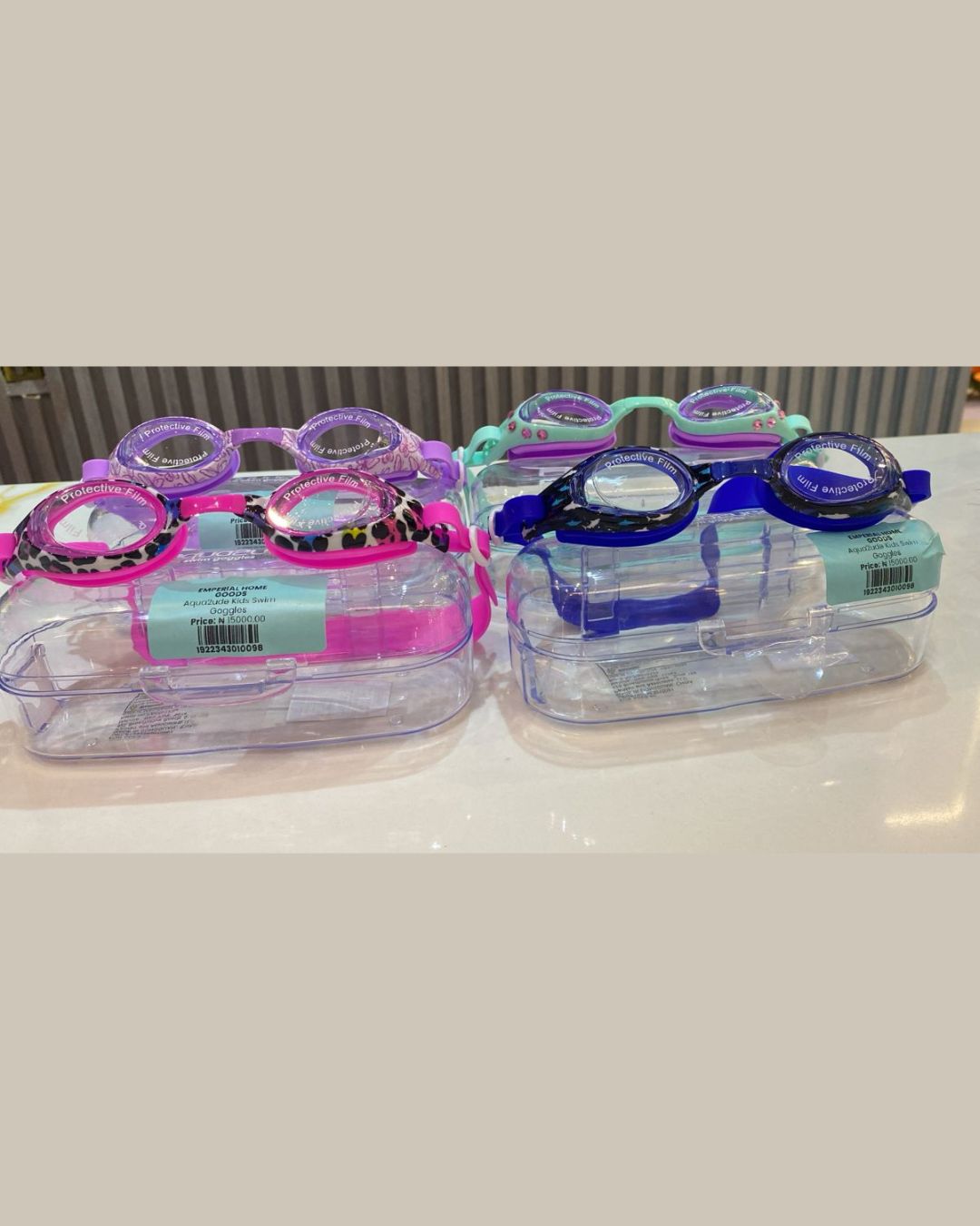 Aqua2ude kids swimming goggle